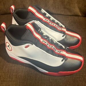 Jordan Jumpman Pro Quick - Black, White, and Red